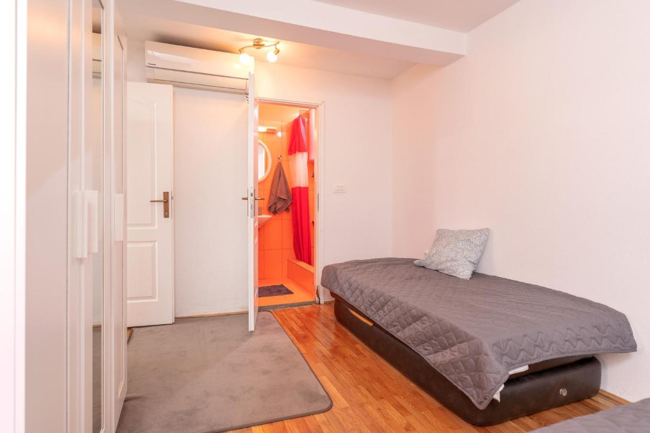 Harbourside Guesthouse Mandina - Zf Hvar Хвар Экстерьер фото